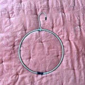 Scarf or purse hanger